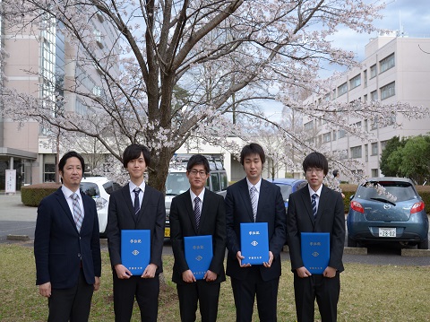 2023年の卒業式の写真です